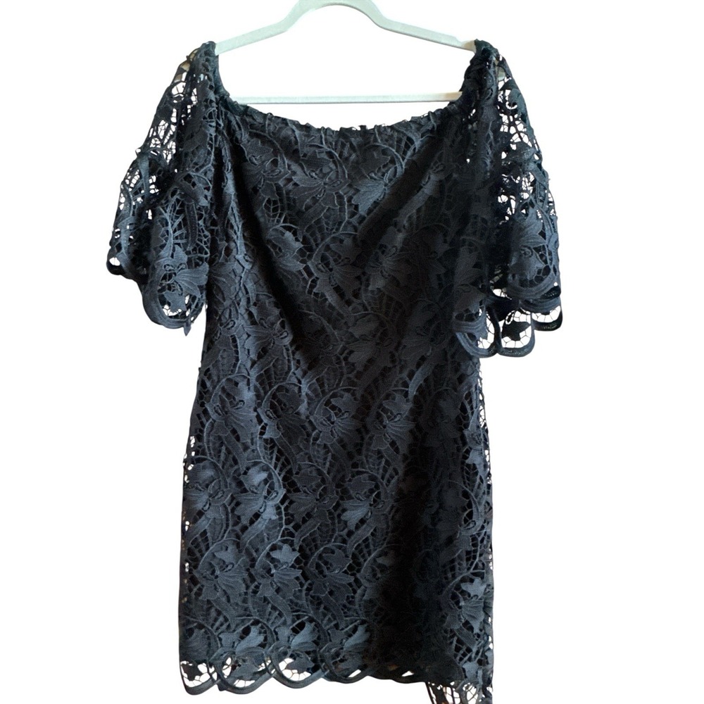 Lauren Ralph Lauren Black Lace Short‎ Cocktail Dress Sz 12 Flare Sleeves Wedding